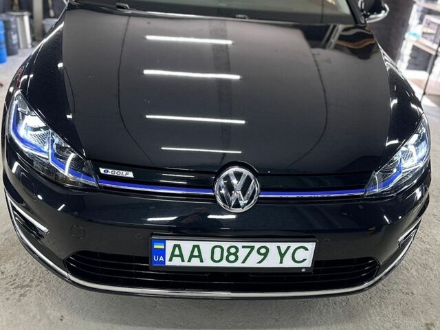 Чорний Фольксваген e-Golf, об'ємом двигуна 0 л та пробігом 120 тис. км за 15800 $, фото 1 на Automoto.ua