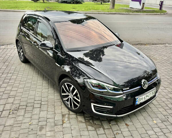 Чорний Фольксваген e-Golf, об'ємом двигуна 0 л та пробігом 101 тис. км за 13700 $, фото 1 на Automoto.ua