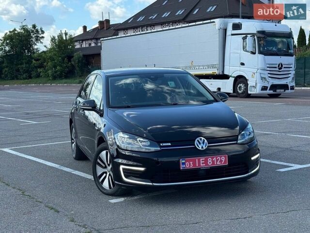 Черный Фольксваген e-Golf, объемом двигателя 0 л и пробегом 200 тыс. км за 10999 $, фото 1 на Automoto.ua