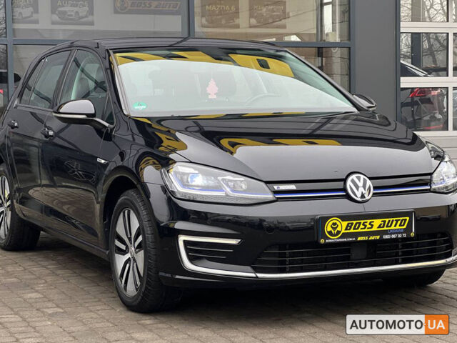 Черный Фольксваген e-Golf, объемом двигателя 36 л и пробегом 46 тыс. км за 14990 $, фото 1 на Automoto.ua