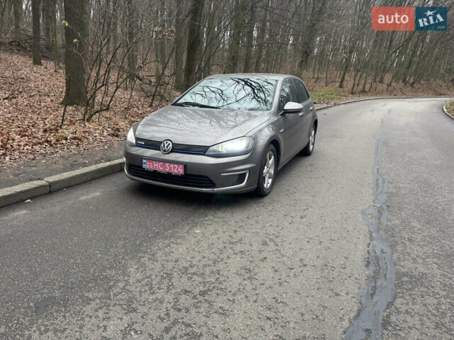 Коричневый Фольксваген e-Golf, объемом двигателя 0 л и пробегом 179 тыс. км за 8500 $, фото 1 на Automoto.ua