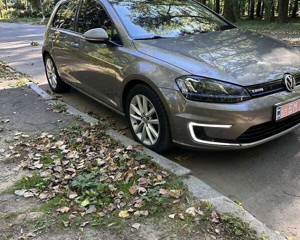 Коричневий Фольксваген e-Golf, об'ємом двигуна 0 л та пробігом 150 тис. км за 9700 $, фото 1 на Automoto.ua