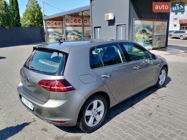 Коричневый Фольксваген e-Golf, объемом двигателя 0 л и пробегом 130 тыс. км за 8600 $, фото 1 на Automoto.ua