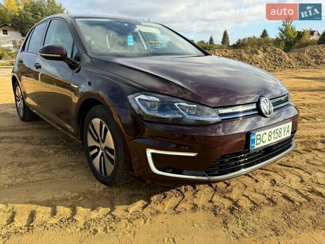 Коричневий Фольксваген e-Golf, об'ємом двигуна 0 л та пробігом 150 тис. км за 11999 $, фото 1 на Automoto.ua