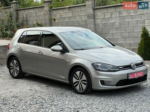Коричневый Фольксваген e-Golf, объемом двигателя 0 л и пробегом 110 тыс. км за 12499 $, фото 1 на Automoto.ua