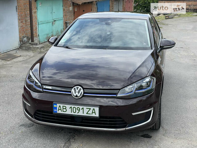 Червоний Фольксваген e-Golf, об'ємом двигуна 0 л та пробігом 88 тис. км за 13900 $, фото 1 на Automoto.ua