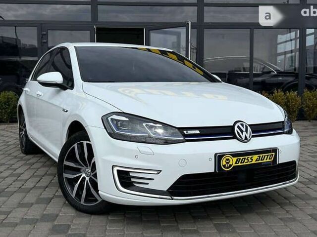 Фольксваген e-Golf, объемом двигателя 0 л и пробегом 59 тыс. км за 18100 $, фото 1 на Automoto.ua