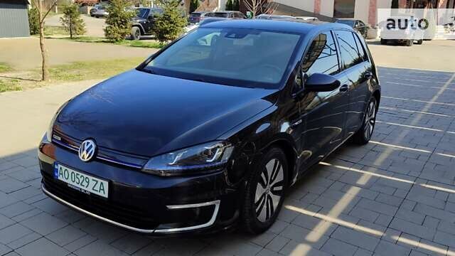 Фольксваген e-Golf, объемом двигателя 0 л и пробегом 135 тыс. км за 10900 $, фото 1 на Automoto.ua