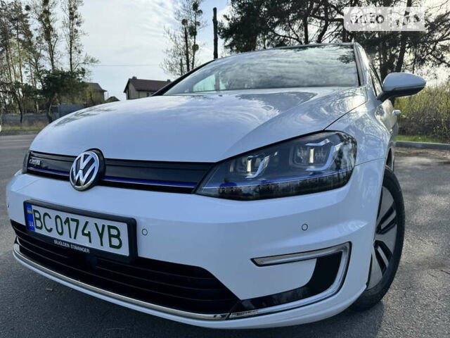 Фольксваген e-Golf, объемом двигателя 0 л и пробегом 131 тыс. км за 11600 $, фото 1 на Automoto.ua