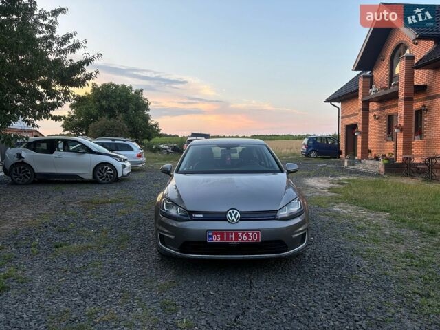 Фольксваген e-Golf, объемом двигателя 0 л и пробегом 123 тыс. км за 8300 $, фото 1 на Automoto.ua