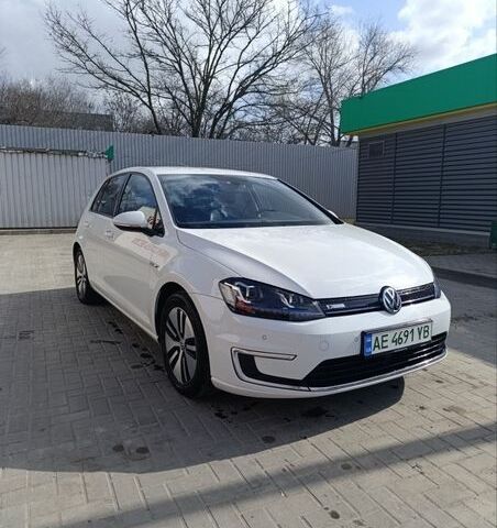 Фольксваген e-Golf, об'ємом двигуна 0 л та пробігом 91 тис. км за 9900 $, фото 1 на Automoto.ua