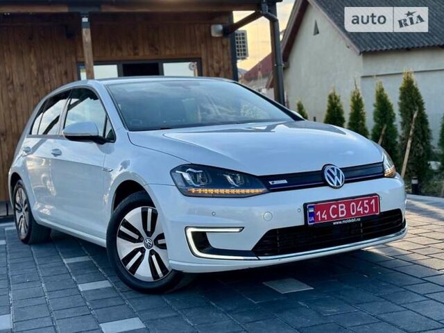 Фольксваген e-Golf, объемом двигателя 0 л и пробегом 106 тыс. км за 11250 $, фото 1 на Automoto.ua