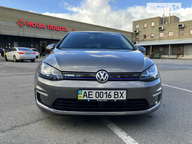 Фольксваген e-Golf, объемом двигателя 0 л и пробегом 127 тыс. км за 13000 $, фото 1 на Automoto.ua