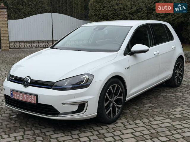 Фольксваген e-Golf, объемом двигателя 0 л и пробегом 110 тыс. км за 8990 $, фото 1 на Automoto.ua