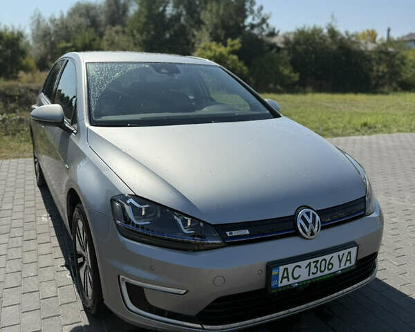 Фольксваген e-Golf, объемом двигателя 0 л и пробегом 91 тыс. км за 9900 $, фото 1 на Automoto.ua
