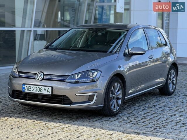 Фольксваген e-Golf, объемом двигателя 0 л и пробегом 117 тыс. км за 10555 $, фото 1 на Automoto.ua