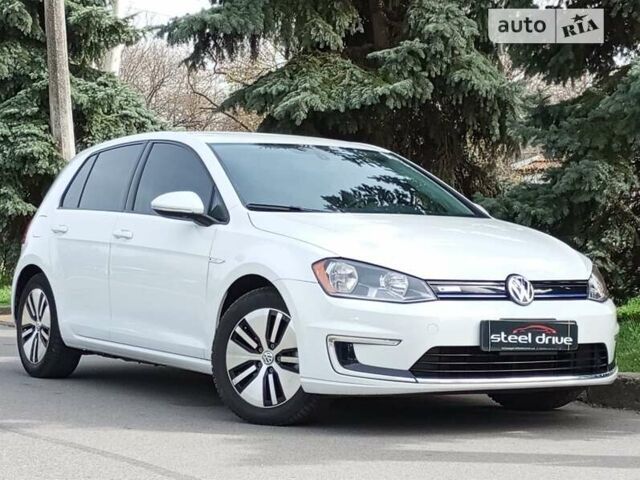 Фольксваген e-Golf, об'ємом двигуна 0 л та пробігом 70 тис. км за 11700 $, фото 1 на Automoto.ua