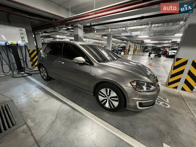 Фольксваген e-Golf, объемом двигателя 0 л и пробегом 82 тыс. км за 11500 $, фото 1 на Automoto.ua
