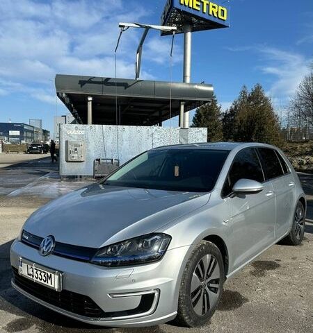 Фольксваген e-Golf, объемом двигателя 0 л и пробегом 170 тыс. км за 9290 $, фото 1 на Automoto.ua