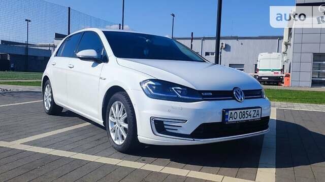 Фольксваген e-Golf, об'ємом двигуна 0 л та пробігом 75 тис. км за 15450 $, фото 1 на Automoto.ua