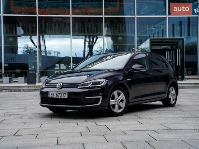 Фольксваген e-Golf, объемом двигателя 0 л и пробегом 95 тыс. км за 10180 $, фото 1 на Automoto.ua