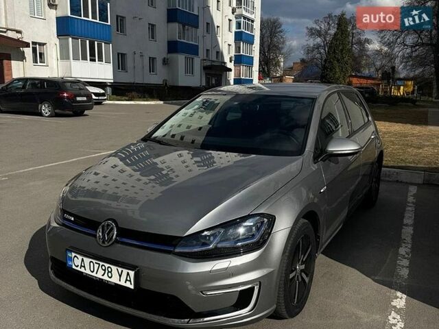 Фольксваген e-Golf, объемом двигателя 0 л и пробегом 120 тыс. км за 11950 $, фото 1 на Automoto.ua