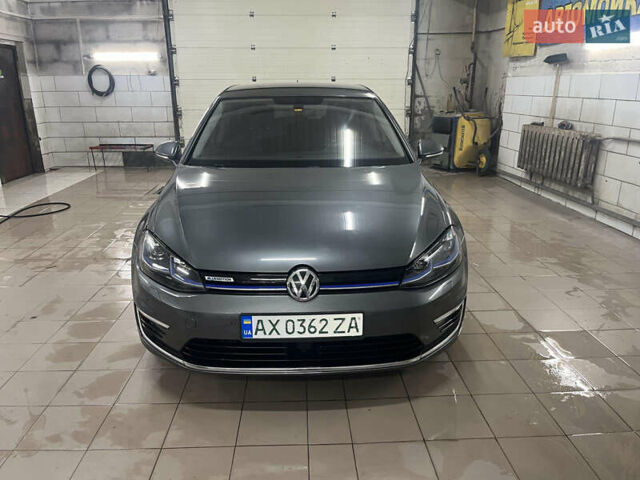 Фольксваген e-Golf, объемом двигателя 0 л и пробегом 152 тыс. км за 13300 $, фото 1 на Automoto.ua