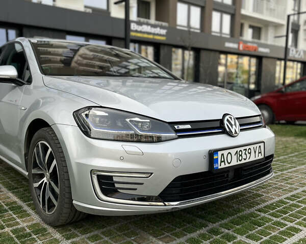 Фольксваген e-Golf, объемом двигателя 0 л и пробегом 50 тыс. км за 16300 $, фото 1 на Automoto.ua