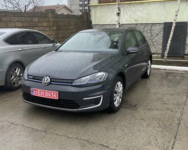 Фольксваген e-Golf, об'ємом двигуна 0 л та пробігом 32 тис. км за 18500 $, фото 1 на Automoto.ua