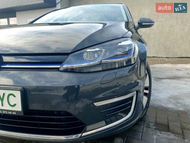 Фольксваген e-Golf, объемом двигателя 0 л и пробегом 49 тыс. км за 17900 $, фото 1 на Automoto.ua