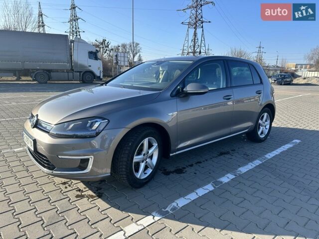 Сірий Фольксваген e-Golf, об'ємом двигуна 0 л та пробігом 121 тис. км за 8399 $, фото 1 на Automoto.ua