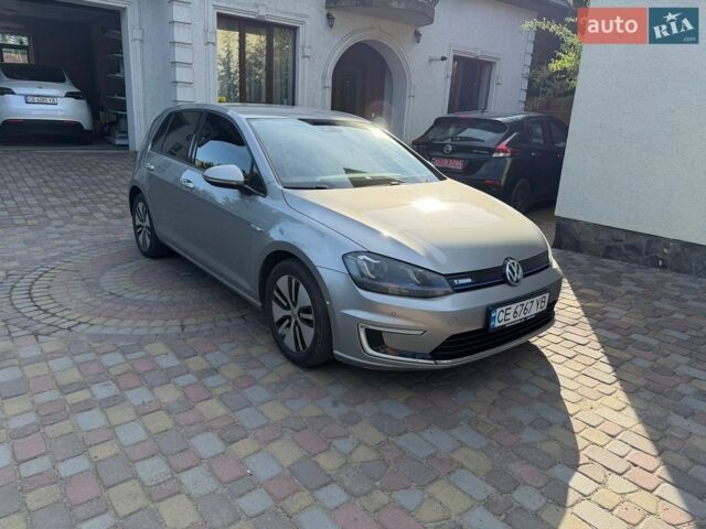 Серый Фольксваген e-Golf, объемом двигателя 0 л и пробегом 189 тыс. км за 6900 $, фото 1 на Automoto.ua