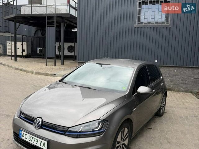Сірий Фольксваген e-Golf, об'ємом двигуна 0 л та пробігом 116 тис. км за 9300 $, фото 1 на Automoto.ua