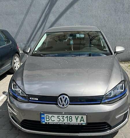 Сірий Фольксваген e-Golf, об'ємом двигуна 0 л та пробігом 112 тис. км за 8200 $, фото 1 на Automoto.ua