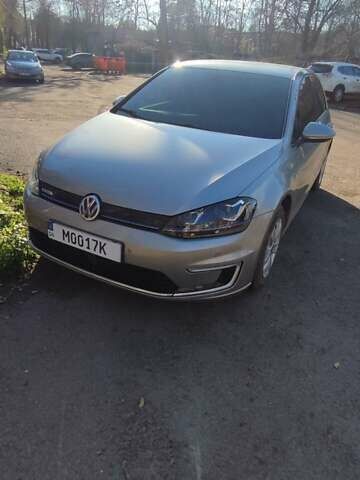Сірий Фольксваген e-Golf, об'ємом двигуна 0 л та пробігом 170 тис. км за 8800 $, фото 1 на Automoto.ua