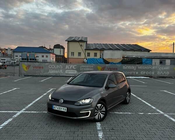 Сірий Фольксваген e-Golf, об'ємом двигуна 0 л та пробігом 97 тис. км за 10500 $, фото 1 на Automoto.ua