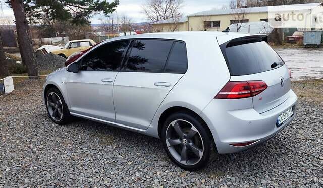 Серый Фольксваген e-Golf, объемом двигателя 0 л и пробегом 150 тыс. км за 9700 $, фото 1 на Automoto.ua