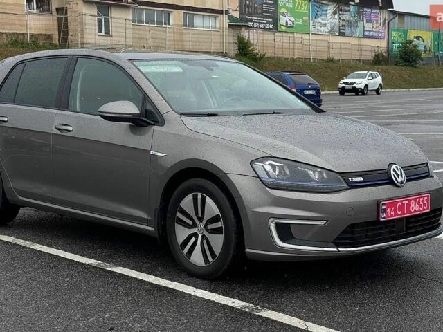Сірий Фольксваген e-Golf, об'ємом двигуна 0 л та пробігом 98 тис. км за 8400 $, фото 1 на Automoto.ua