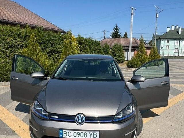 Сірий Фольксваген e-Golf, об'ємом двигуна 0 л та пробігом 132 тис. км за 7000 $, фото 1 на Automoto.ua