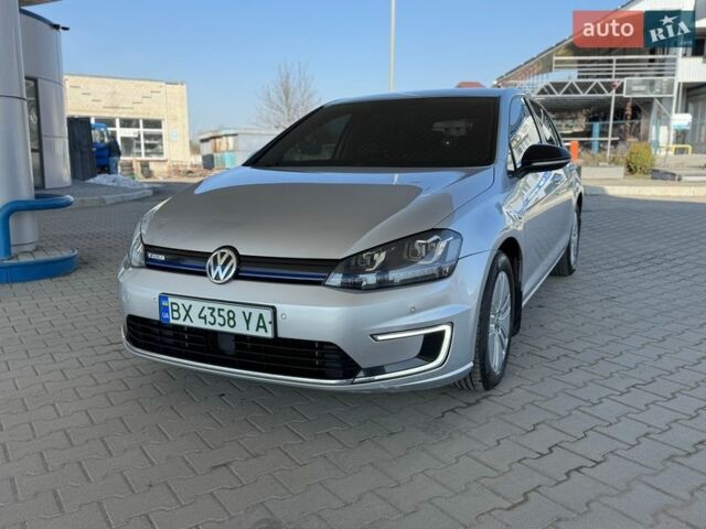 Серый Фольксваген e-Golf, объемом двигателя 0 л и пробегом 177 тыс. км за 7500 $, фото 1 на Automoto.ua