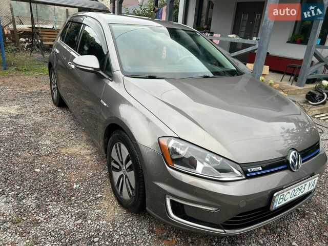 Серый Фольксваген e-Golf, объемом двигателя 0 л и пробегом 145 тыс. км за 8500 $, фото 1 на Automoto.ua