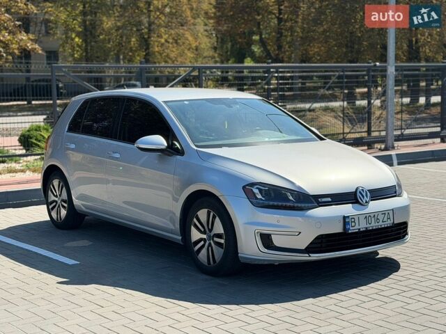 Сірий Фольксваген e-Golf, об'ємом двигуна 0 л та пробігом 91 тис. км за 9200 $, фото 1 на Automoto.ua