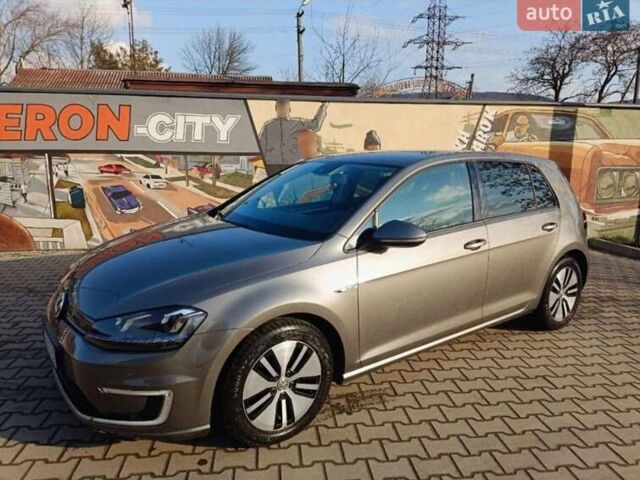 Серый Фольксваген e-Golf, объемом двигателя 0 л и пробегом 130 тыс. км за 9900 $, фото 1 на Automoto.ua