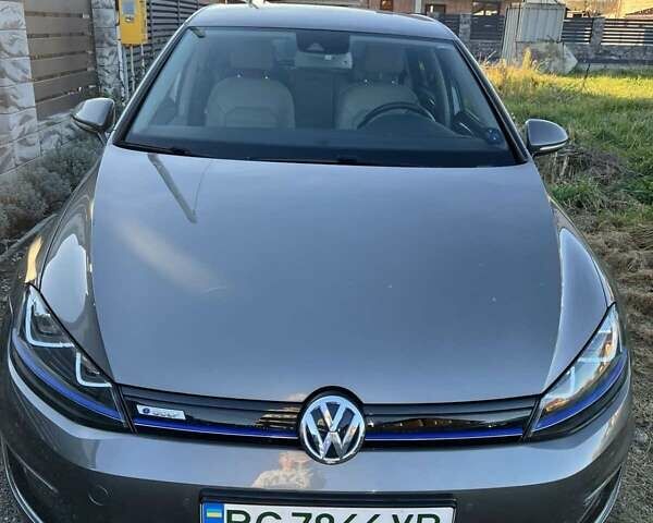 Сірий Фольксваген e-Golf, об'ємом двигуна 0 л та пробігом 103 тис. км за 9333 $, фото 1 на Automoto.ua