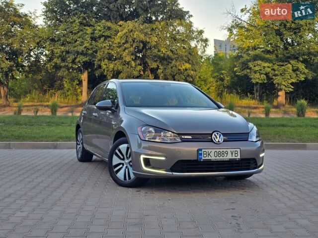 Сірий Фольксваген e-Golf, об'ємом двигуна 0 л та пробігом 81 тис. км за 8700 $, фото 1 на Automoto.ua