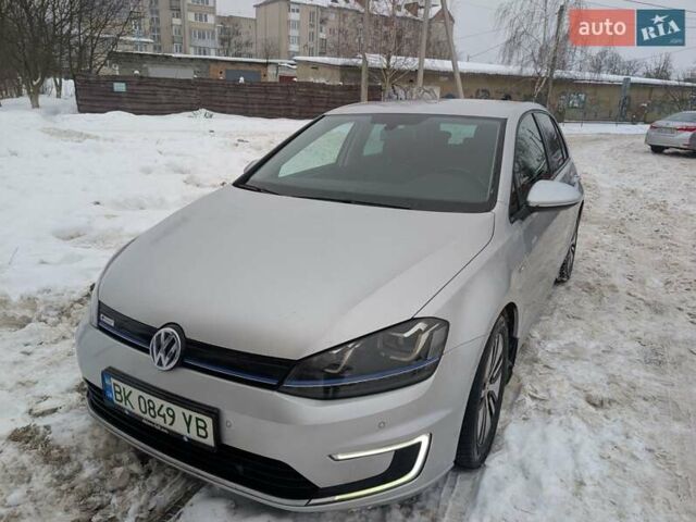 Сірий Фольксваген e-Golf, об'ємом двигуна 0 л та пробігом 112 тис. км за 8650 $, фото 1 на Automoto.ua