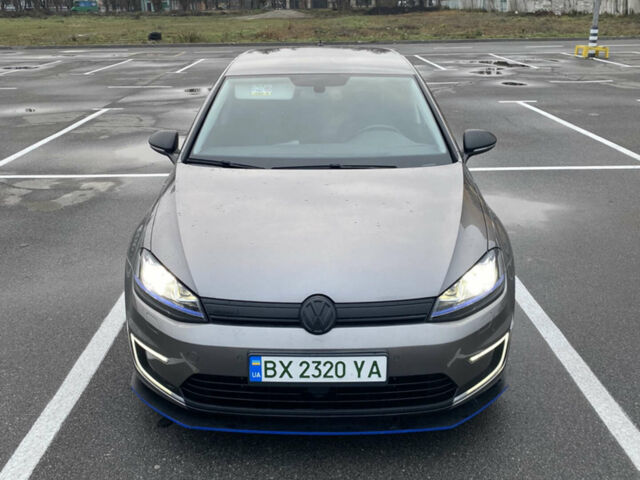 Сірий Фольксваген e-Golf, об'ємом двигуна 0 л та пробігом 128 тис. км за 9666 $, фото 1 на Automoto.ua