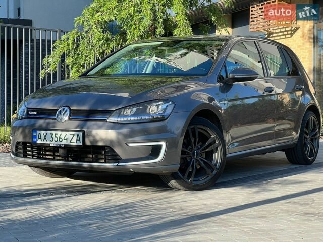 Сірий Фольксваген e-Golf, об'ємом двигуна 0 л та пробігом 139 тис. км за 9500 $, фото 1 на Automoto.ua