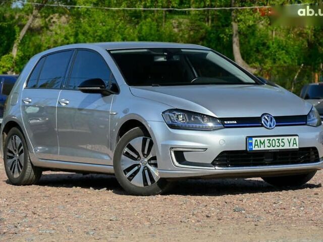 Серый Фольксваген e-Golf, объемом двигателя 0 л и пробегом 173 тыс. км за 9300 $, фото 1 на Automoto.ua