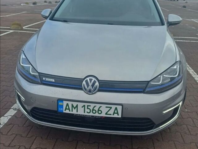Сірий Фольксваген e-Golf, об'ємом двигуна 0 л та пробігом 133 тис. км за 9300 $, фото 1 на Automoto.ua